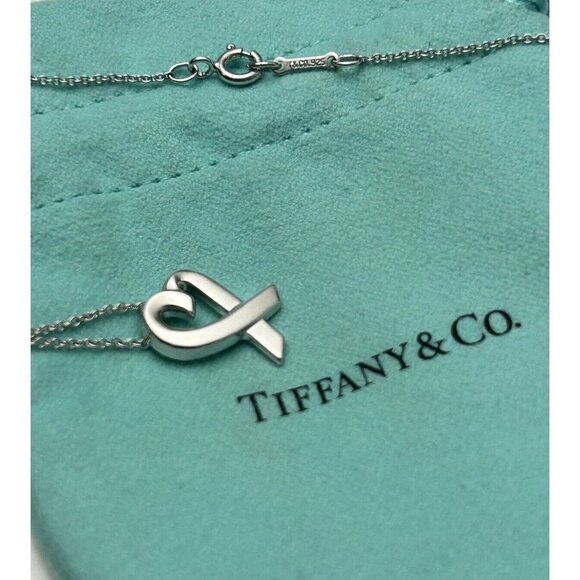 Tiffany & Co. Paloma Picasso Women's 16” Silver Loving Heart Pendant Necklace - Picture 7 of 10